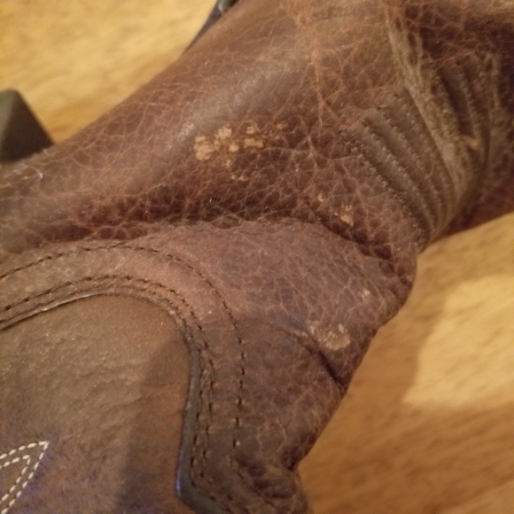 Ariat Western Embroidered Boots - Picture 9 of 9